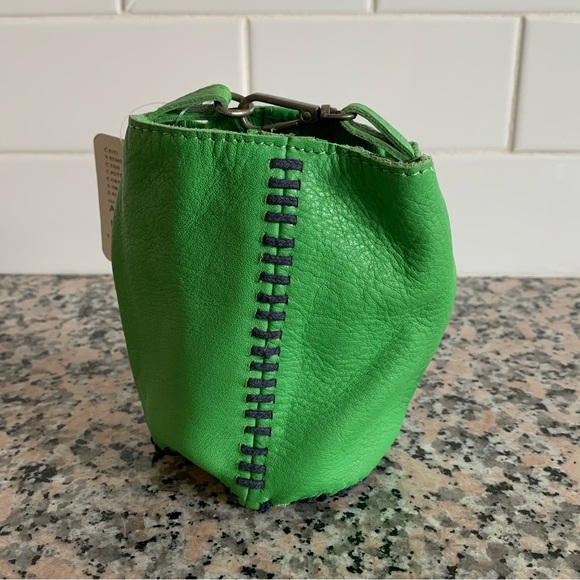 NWT Free People Roll Top Mini Clip Bag Green with black contrast stitching - Picture 4 of 7